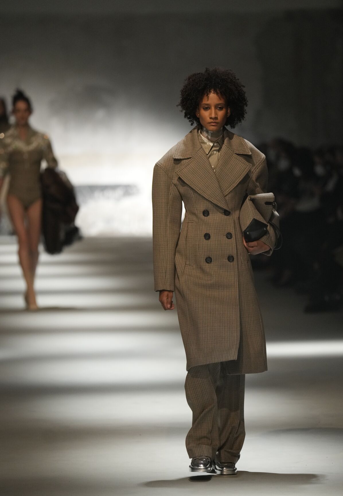 Italy Fashion N21 F/W 22-23